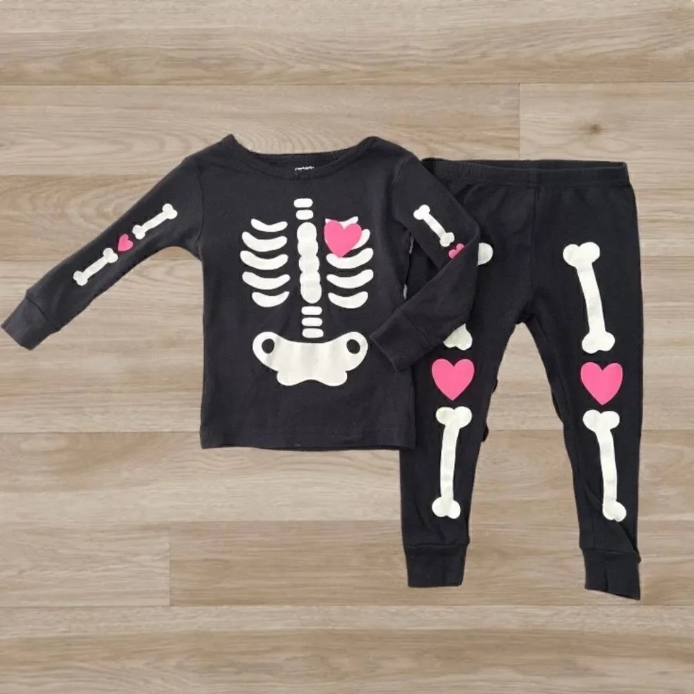 Carter's Baby Girl Glow in the Dark Skeleton Pajamas 18 months